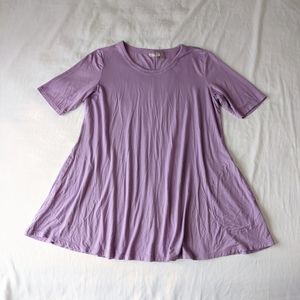 Logo by Lori Goldstein Lavender Tunic Top with pockets Size Medium
